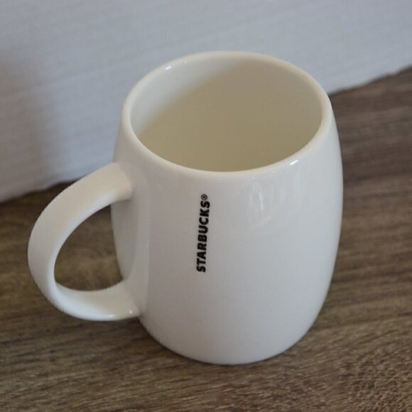2010 Traditional  Starbucks Mug - Picture 3 of 5